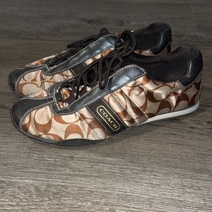 Coach shoes 8 logo monogram signature brown tan Kirby vintage y2k